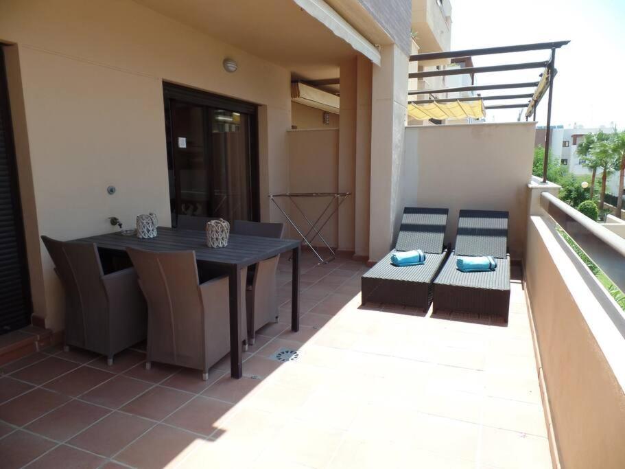 Modern 1 Bedroom Apartment, In La Cala De Mijas Exterior photo